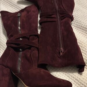 Very J Brown Heeled Boots with Side Zipper